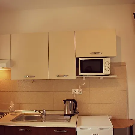 Dana Apartman *